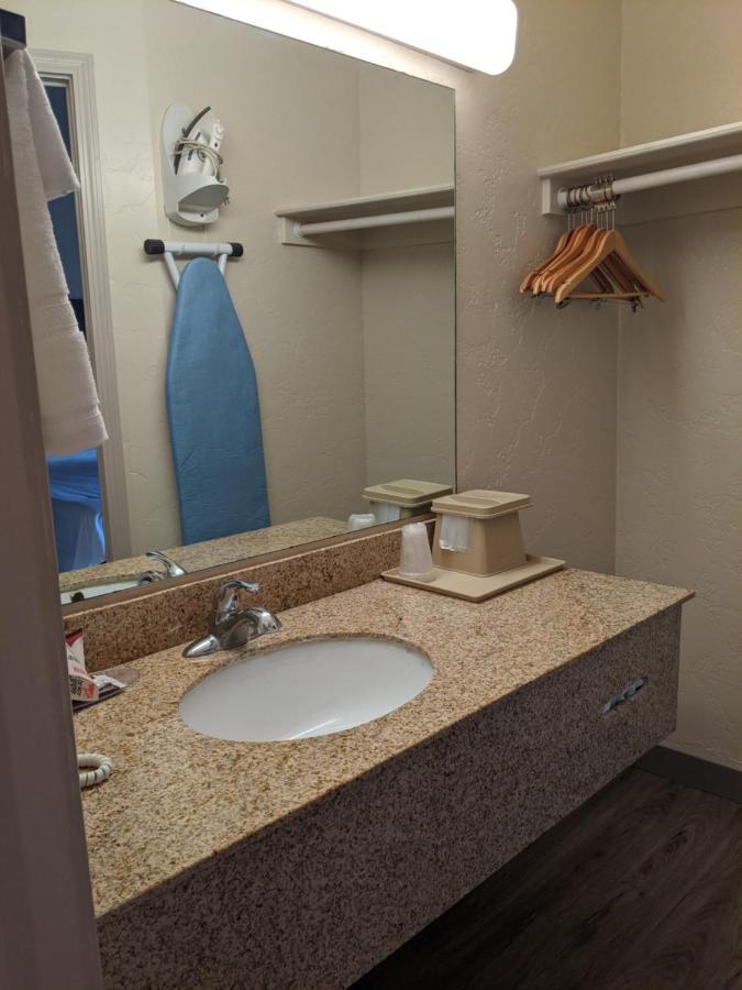 Atrium Inn Fort Stockton Luaran gambar